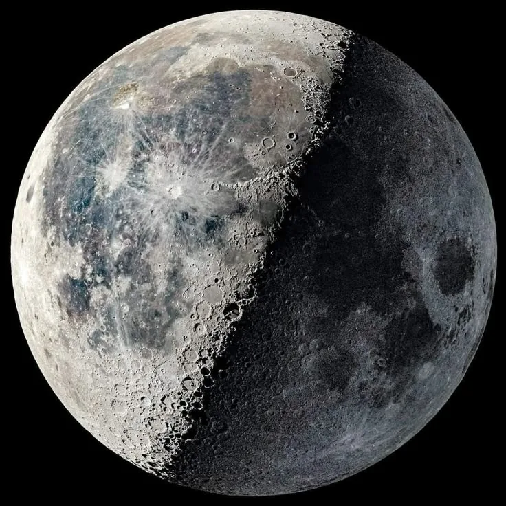 Луна НАША! Русский космический корабль NASA достиг Луны!